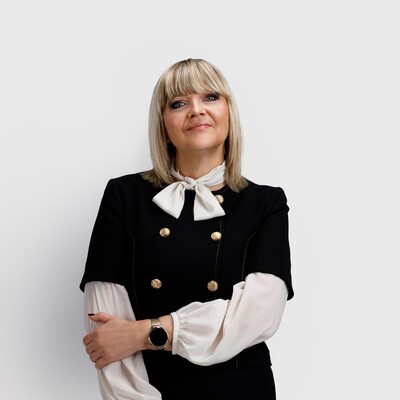 JE3A3205_svetlija_pozadina (1)